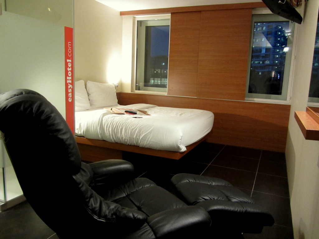 Was braucht ein Hotelzimmer? Meine Nacht im easyHotel Frankfurt