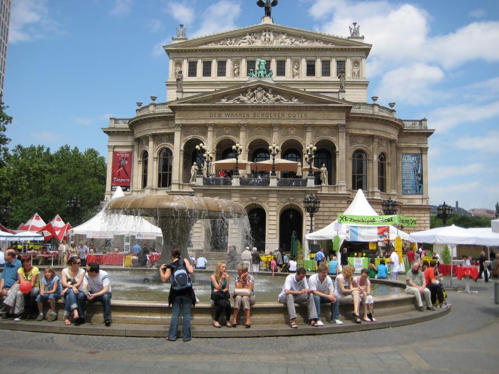 Frankfurt am Main - 10 Tipps für Touristen, Neu-Frankfurter und Aaaplackte