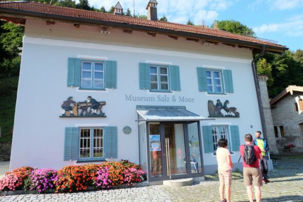 Hopfen, Salz und Kultur - Die Wasserradlwege in Oberbayern