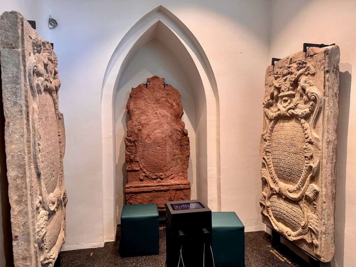 Der schiefe Turm von Bad Frankenhausen: Ein Besuch mit Kindheitserinnerungen