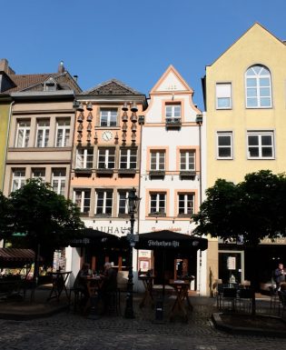 Altbier - Genuss in den Hausbrauereien der Düsseldorfer Altstadt