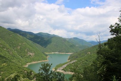 Mit dem Mietwagen durch Bulgarien: Hilfreiche Tipps für einen Roadtrip