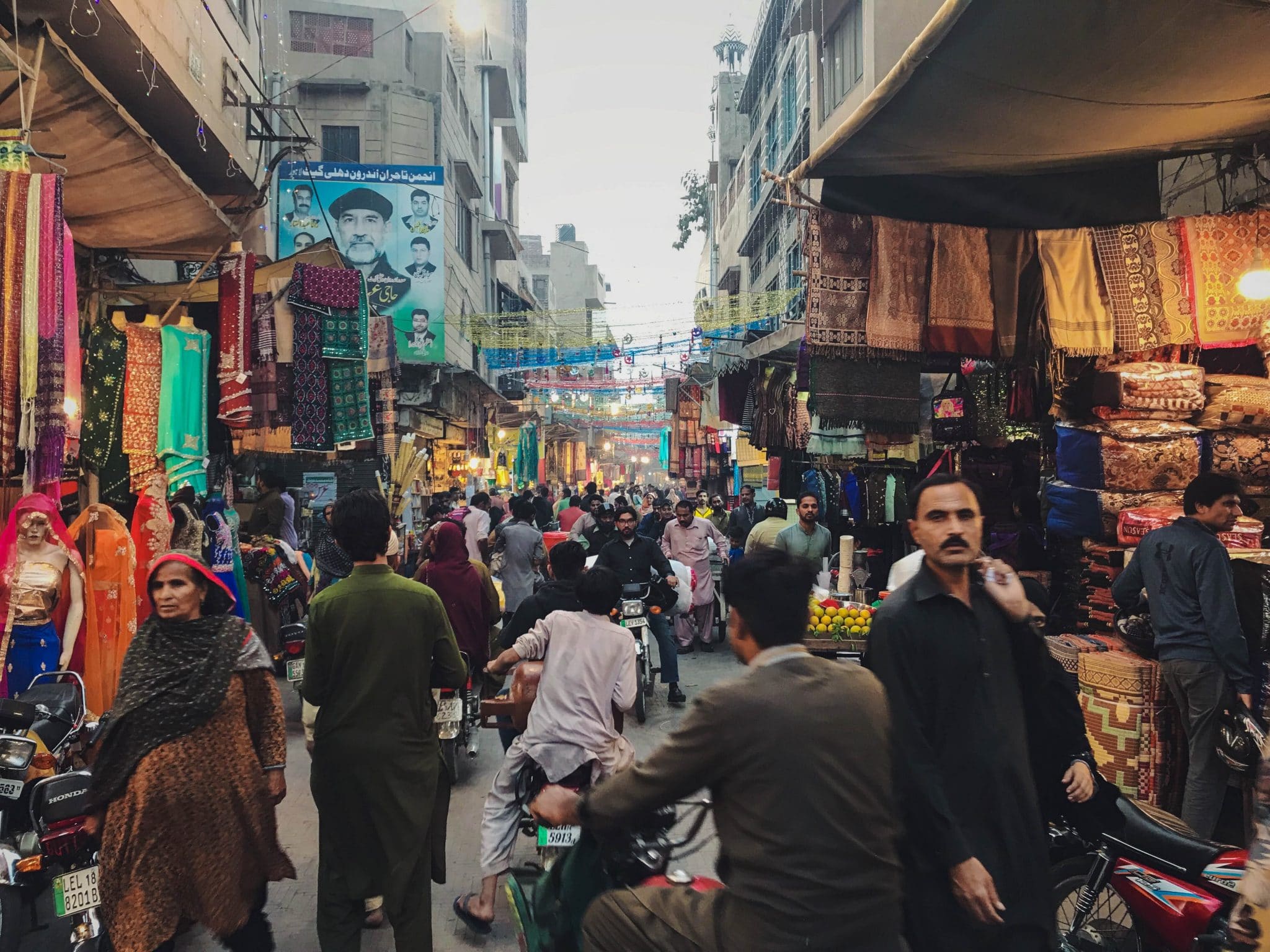 Buchvorstellung und Interview: Backpacking in Pakistan von Clemens Sehi und Anne Steinbach