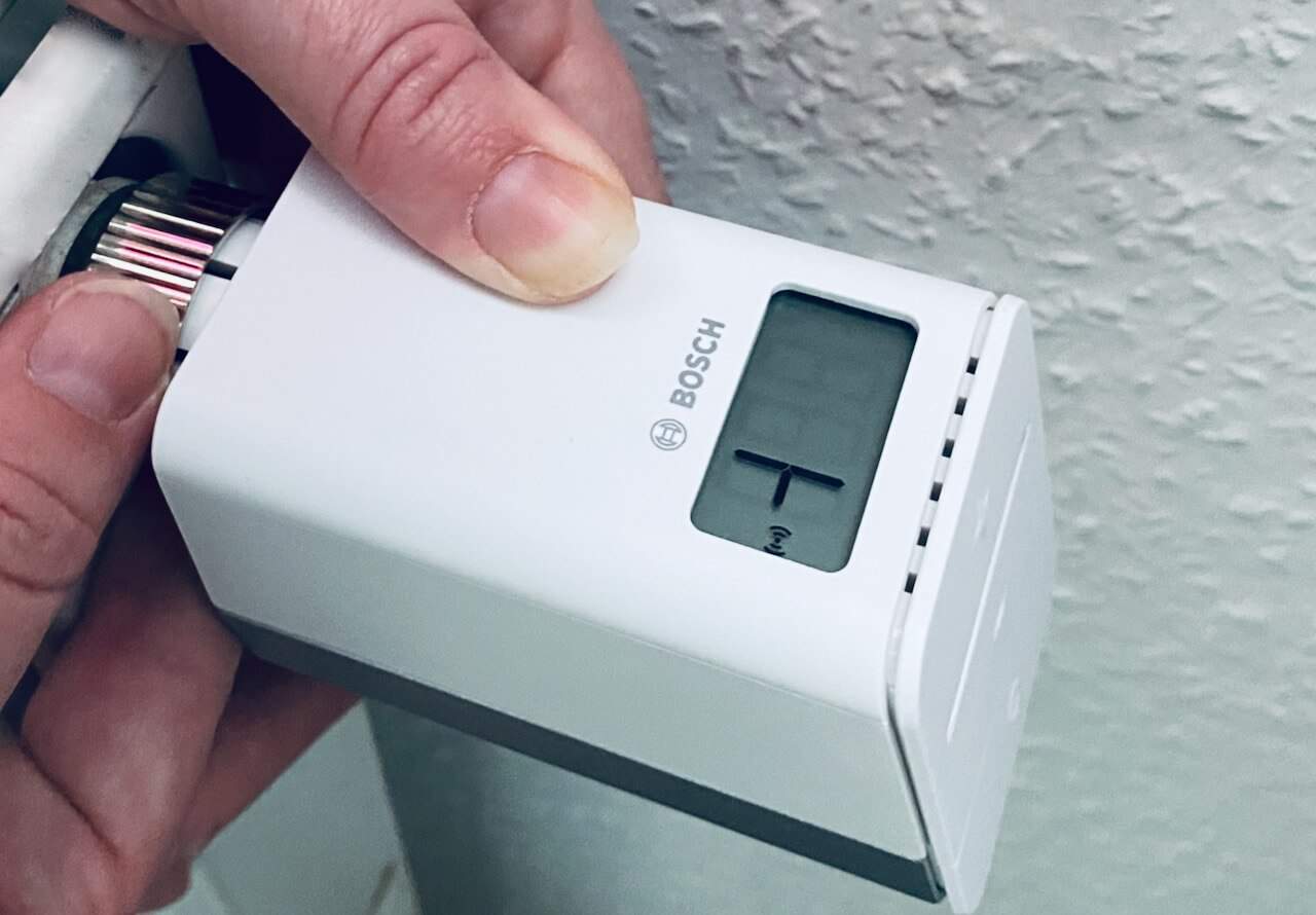 Das Anschließen des Smart Home Thermostat 
