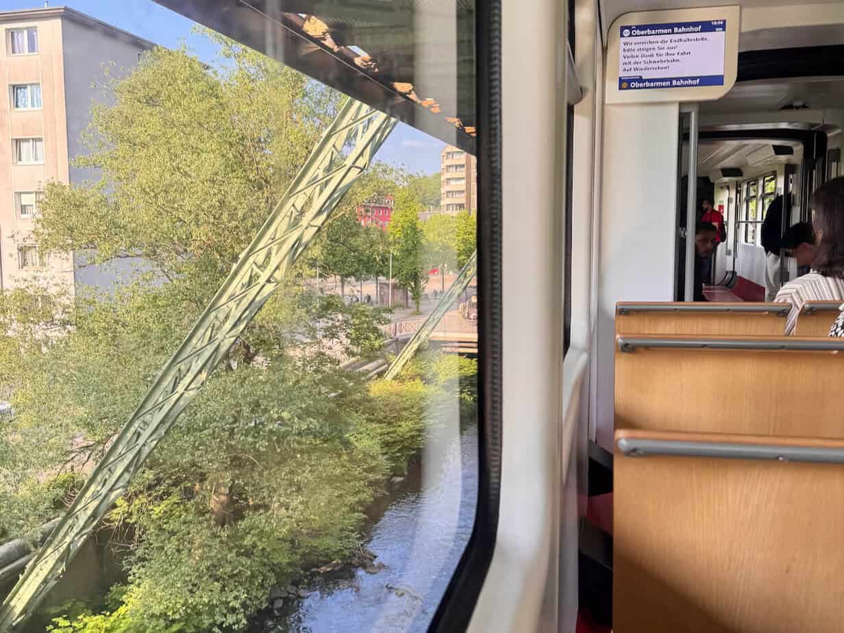 Ein Besuch in Wuppertal: Sehenswürdigkeiten rund um die Schwebebahn Ein Besuch in Wuppertal: Sehenswürdigkeiten rund um die Schwebebahn