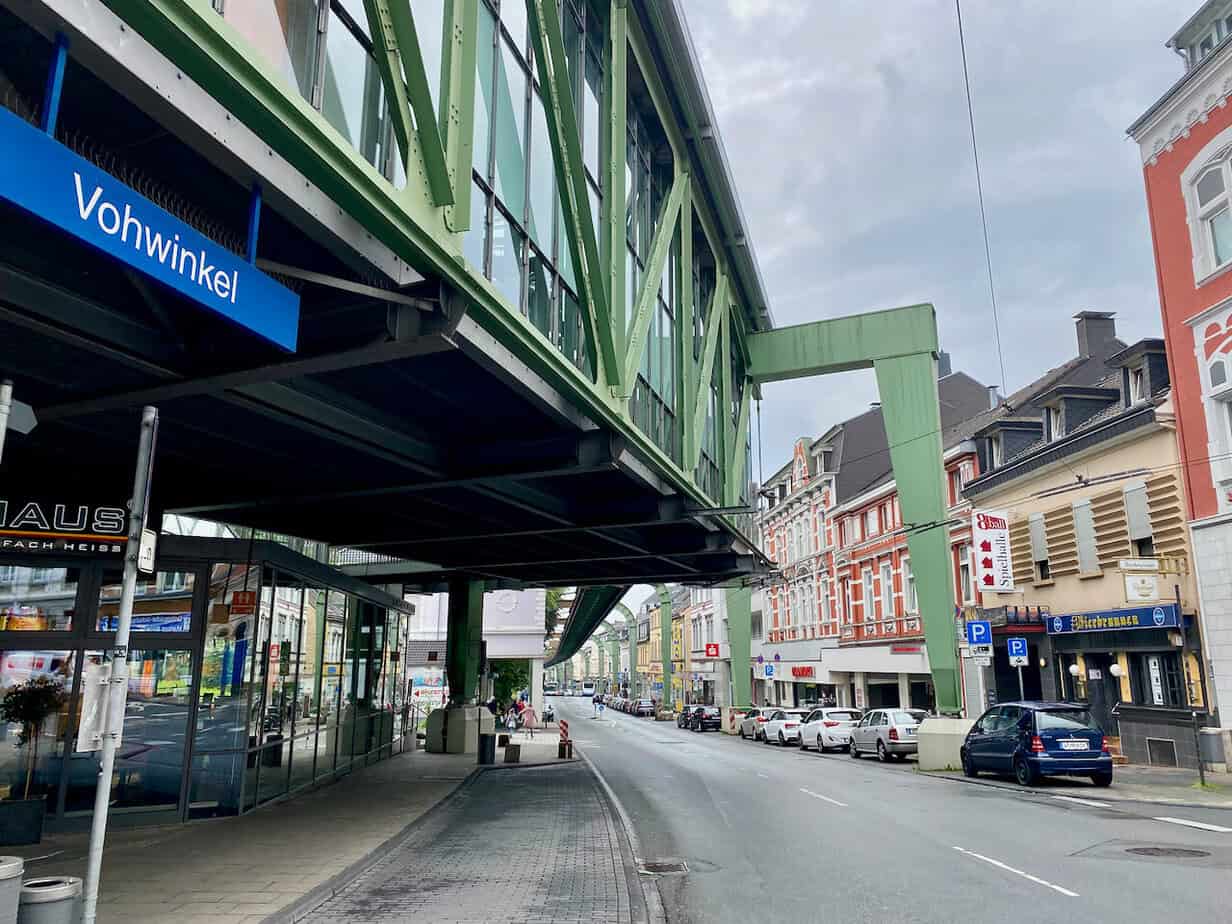 Ein Besuch in Wuppertal: Sehenswürdigkeiten rund um die Schwebebahn Ein Besuch in Wuppertal: Sehenswürdigkeiten rund um die Schwebebahn