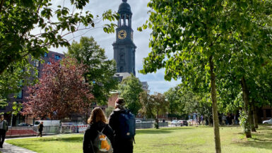 Hamburg zu Fuß erkunden - Spaziergänge durch die Hansestadt