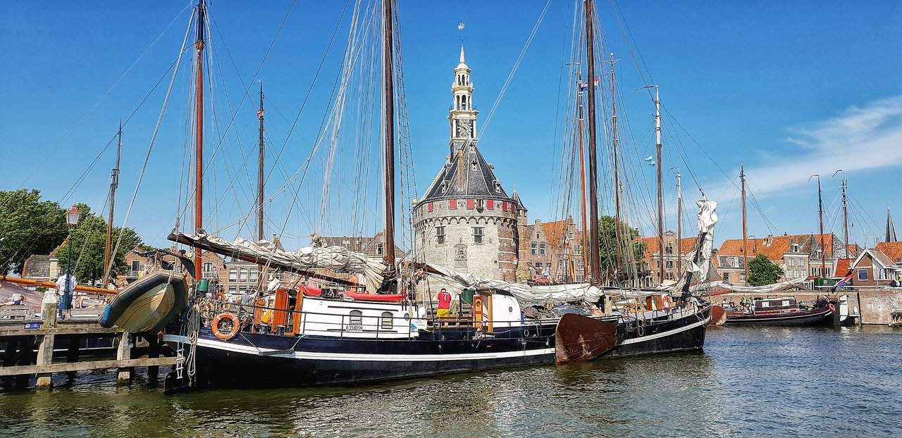 Als Nordholland die Weltmeere beherrschte: Das goldene Städtedreieck Nordhollands Als Nordholland die Weltmeere beherrschte: Das goldene Städtedreieck Nordhollands