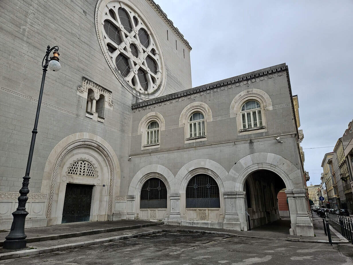 Vier Freundinnen in Triest - Ein Mädelstrip Vier Freundinnen in Triest - Ein Mädelstrip