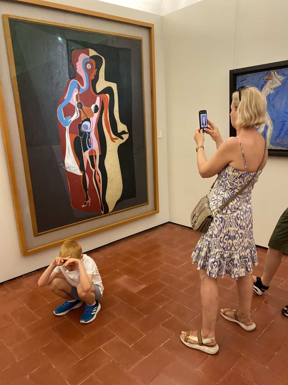 Salvador Dali - nur ein Verrückter erschafft solche Kunst Salvador Dali - nur ein Verrückter erschafft solche Kunst