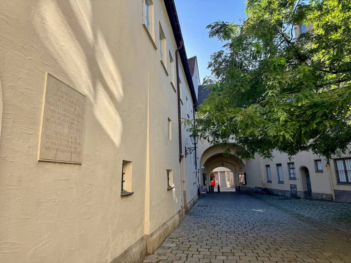 Mädelstour in Bayerisch-Schwaben zwischen Augsburg und Nördlingen Mädelstour in Bayerisch-Schwaben zwischen Augsburg und Nördlingen