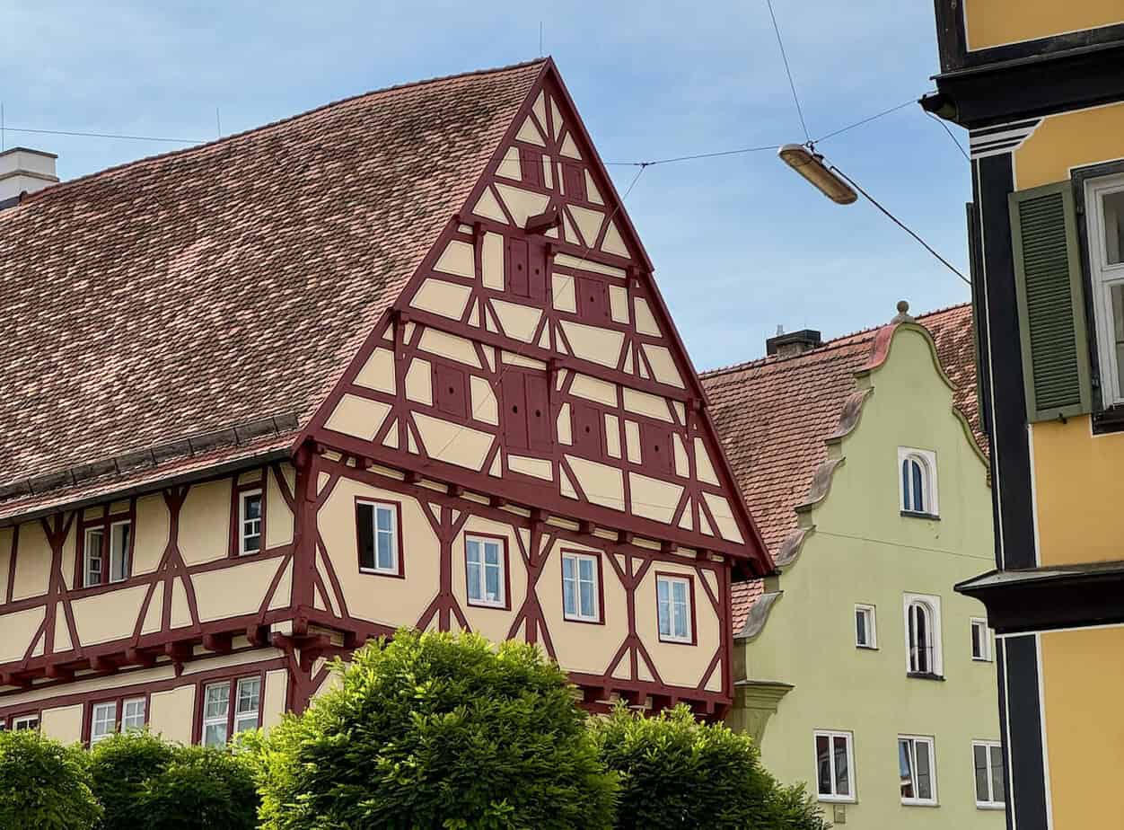 Mädelstour in Bayerisch-Schwaben zwischen Augsburg und Nördlingen Mädelstour in Bayerisch-Schwaben zwischen Augsburg und Nördlingen