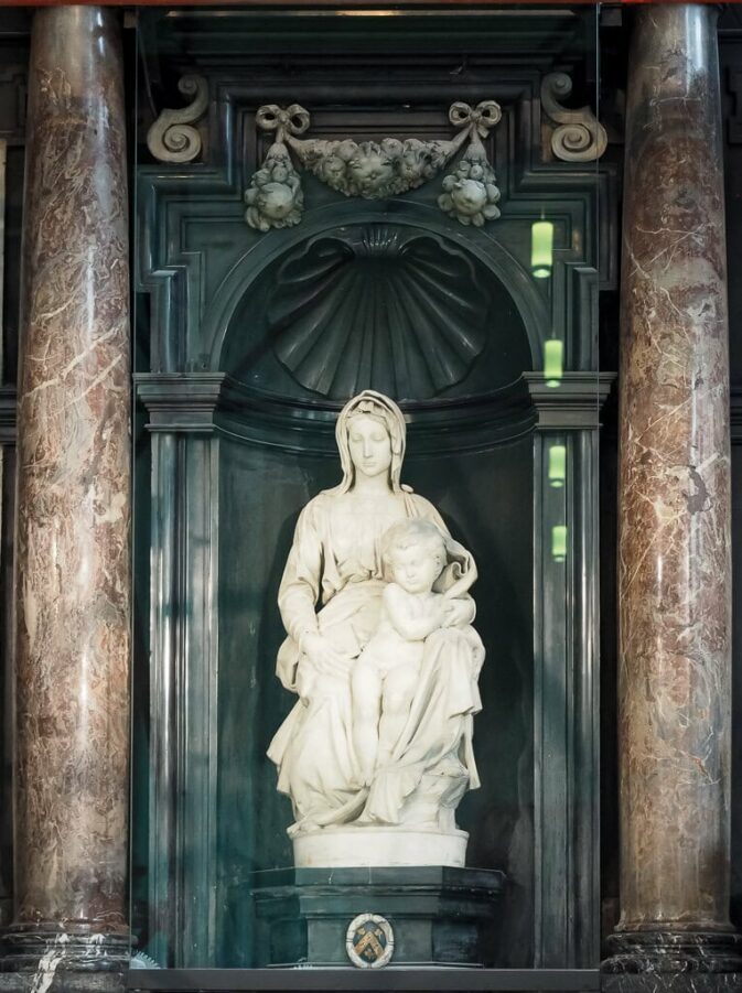 Brügge mit dem Fahrrad entdecken. Mit Ausflugstipps! Brügge mit dem Fahrrad entdecken. Mit Ausflugstipps!