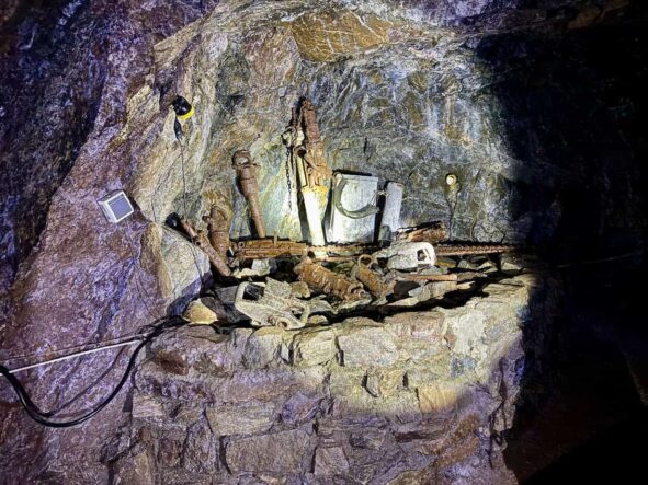 Kopalnia Podgorze Gegenstände aus Uranbau Eine entspannte Herbstreise ins polnische Riesengebirge