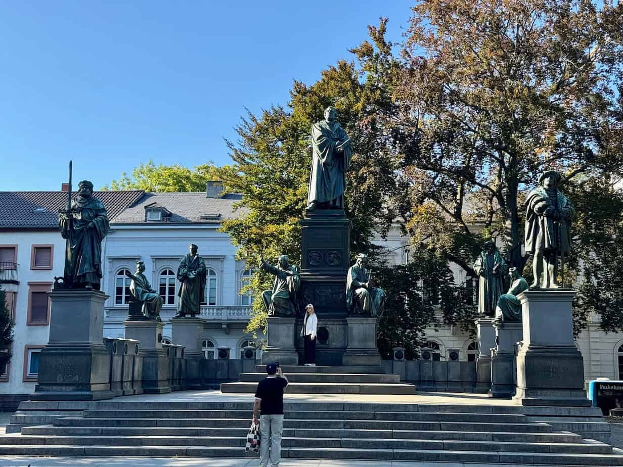 Flusskreuzfahrt auf dem Rhein - (m)ein Versuch