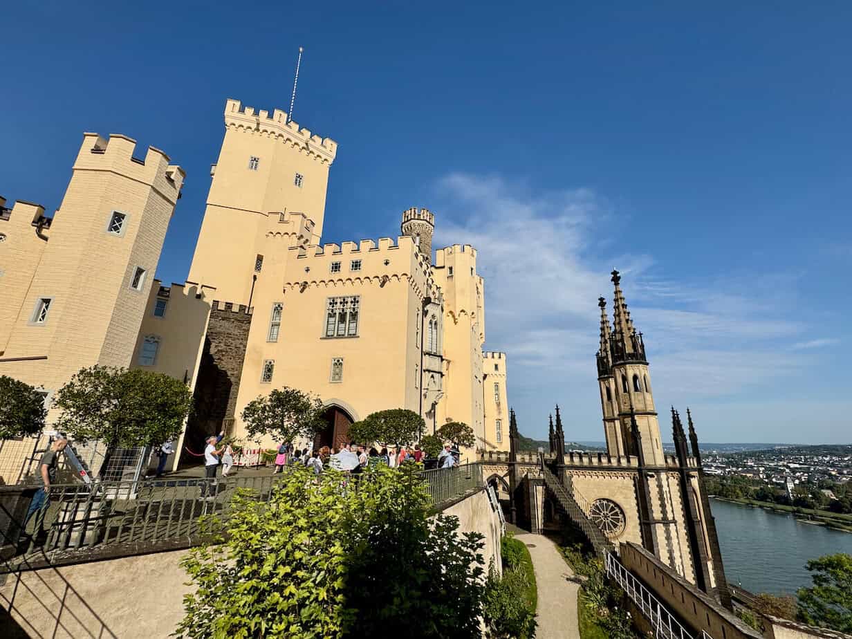 Flusskreuzfahrt auf dem Rhein - (m)ein Versuch