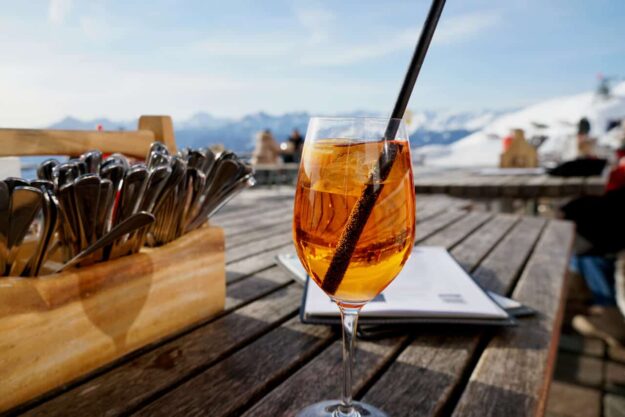 Aperol Spritz in Innsbruck genießen Ein etwas anderes Winter-Wochenende in Innsbruck