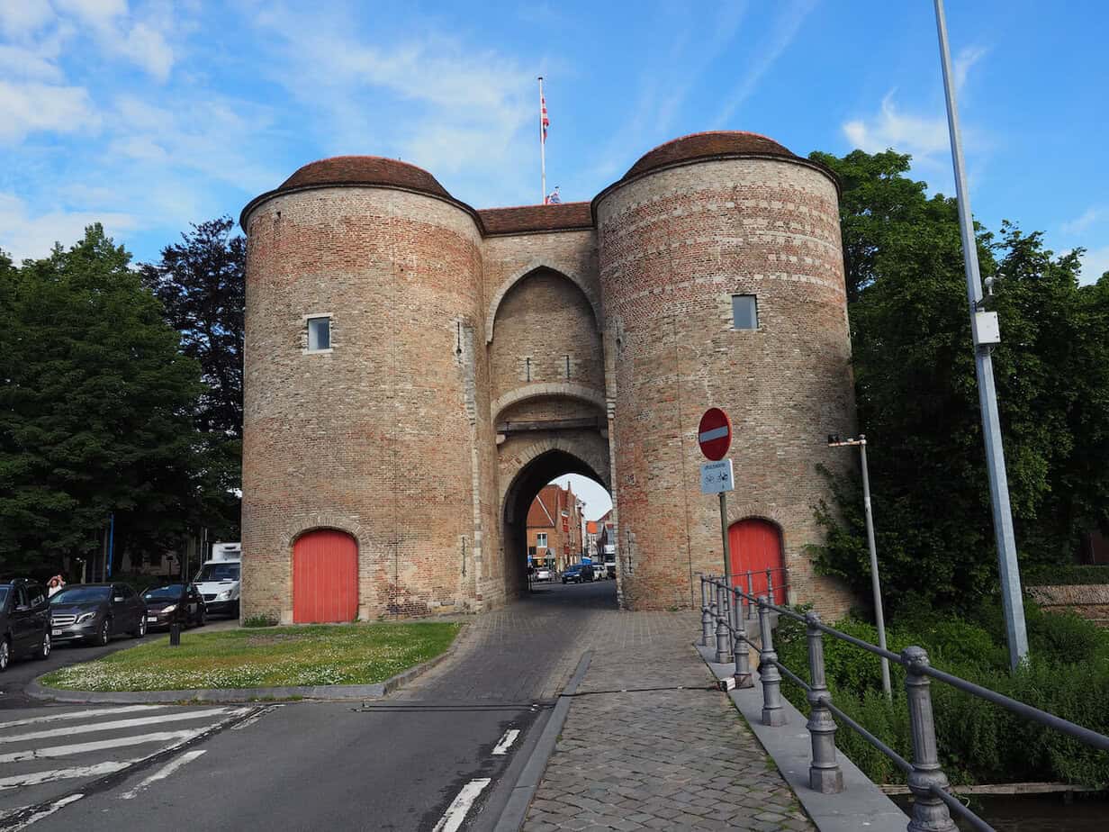 Brügge mit dem Fahrrad entdecken. Mit Ausflugstipps! Brügge mit dem Fahrrad entdecken. Mit Ausflugstipps!